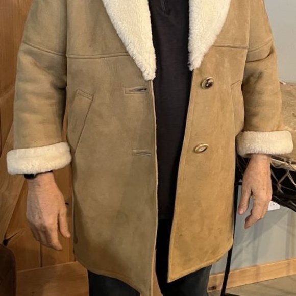 EDDIE BAUER Outdoor Outfitters - Sheepskin Coat - Size M --- Sand Color - Picture 2 of 5